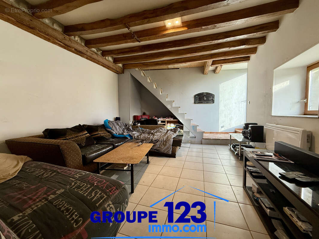 Maison à OUANNE