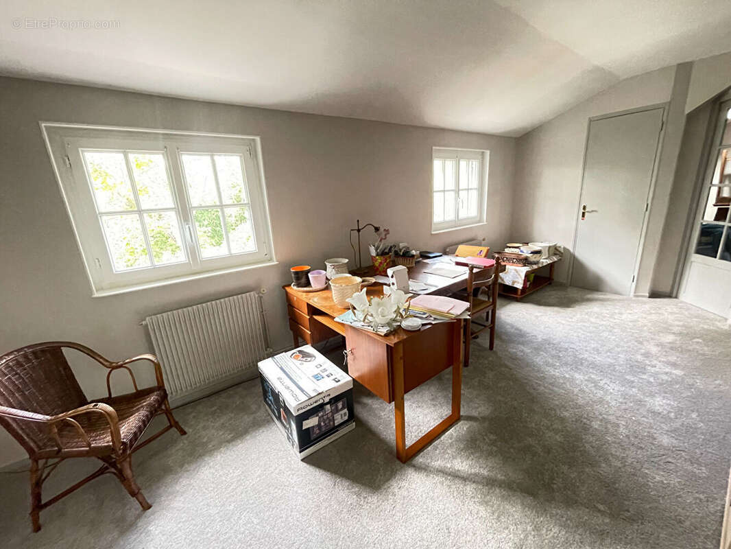 Maison à SARTROUVILLE