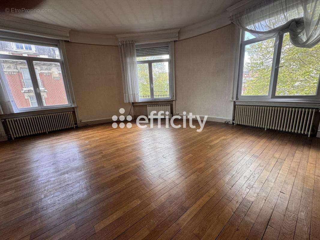 Appartement à VALENCIENNES