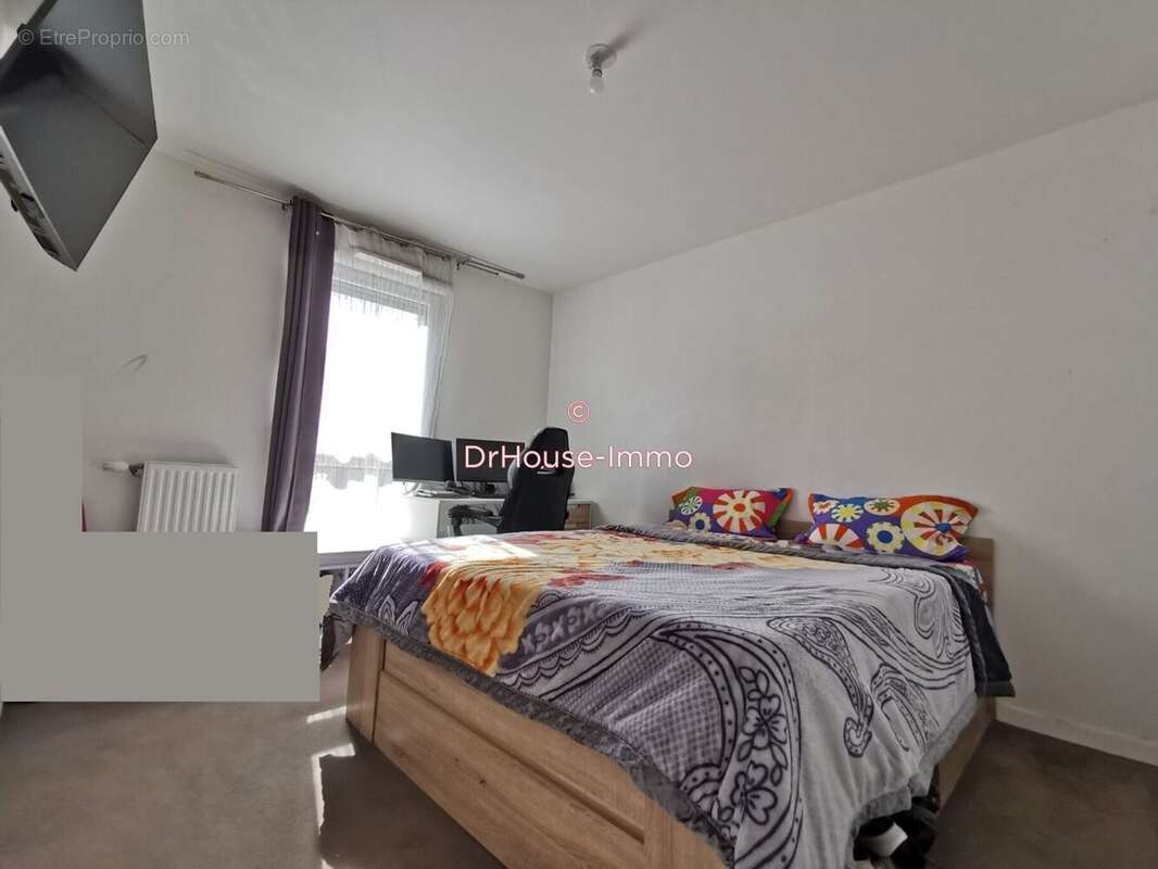 Appartement à LIVRY-GARGAN