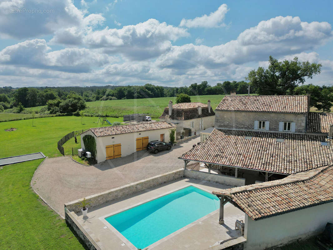 Maison à SAINT-MEARD-DE-GURCON