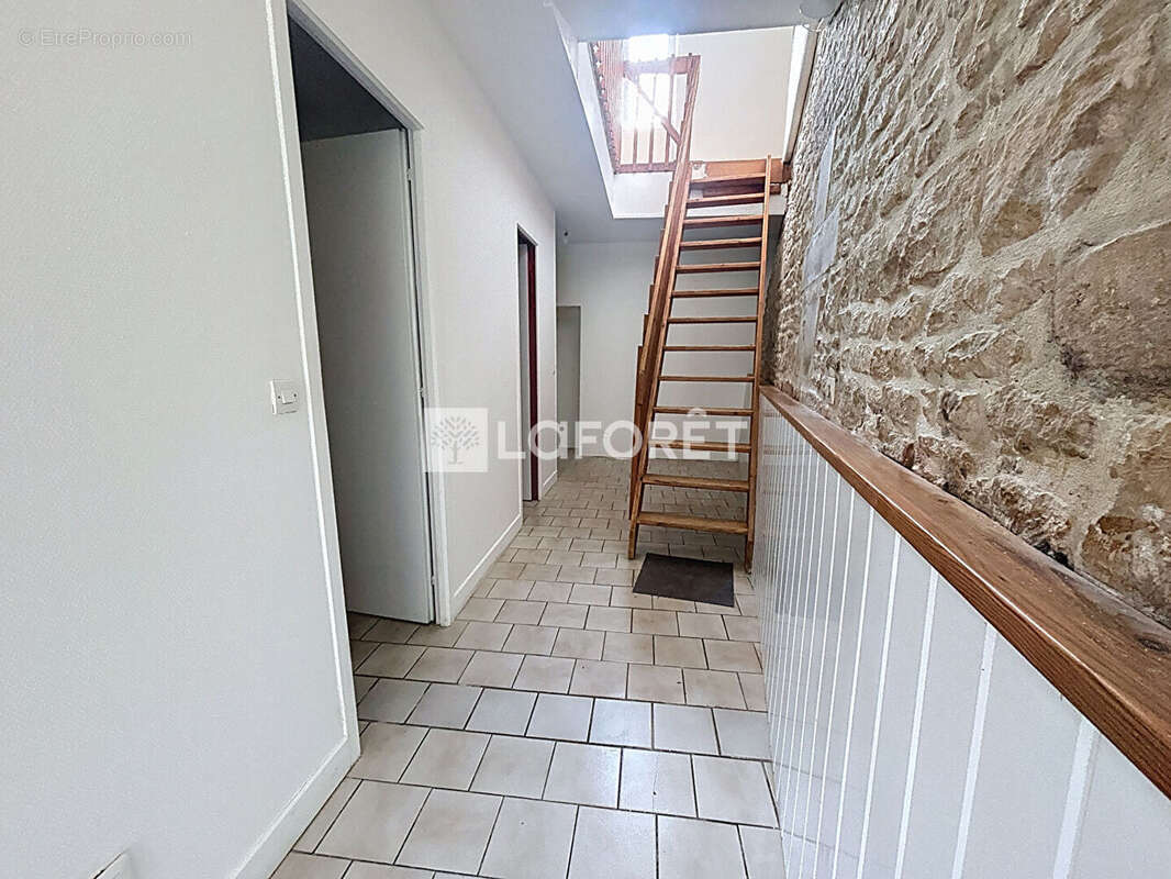Appartement à FALAISE