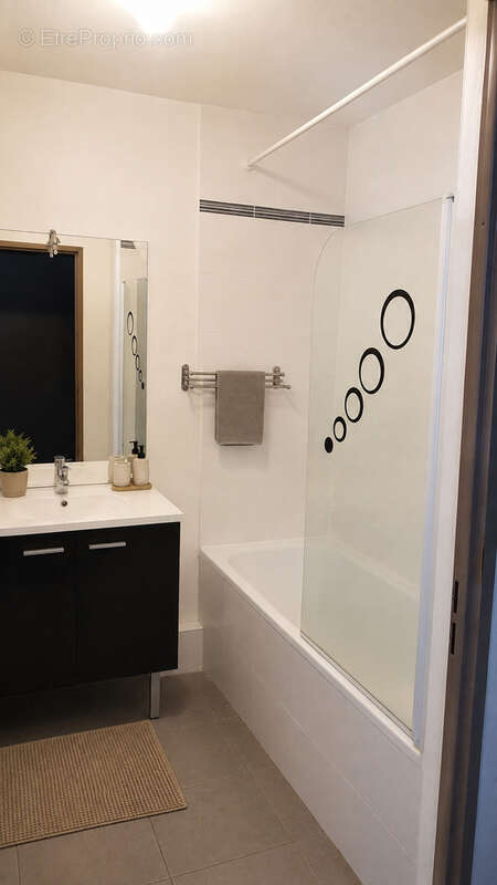 Appartement T2 avec terrasse et parking - Montpellier Croix d'Argent - photo 5