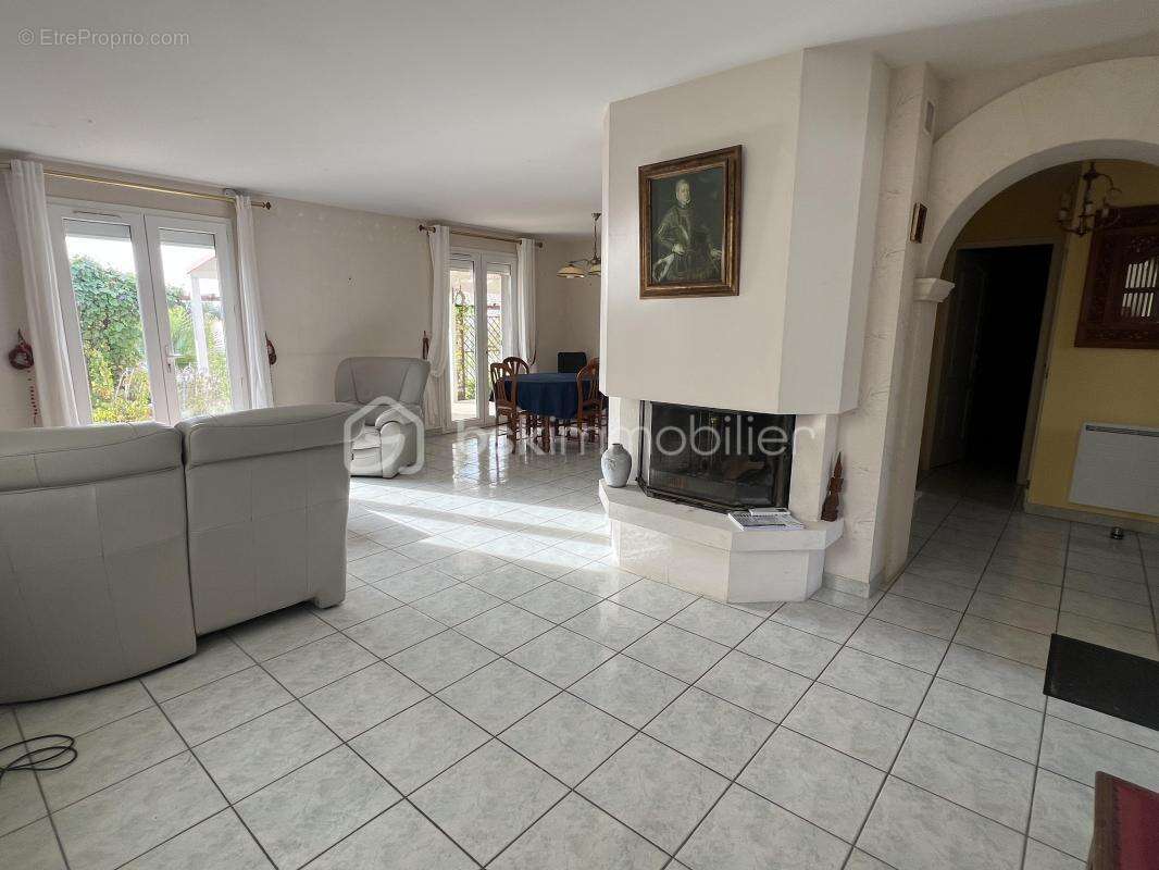 Maison à THEZAN-LES-BEZIERS