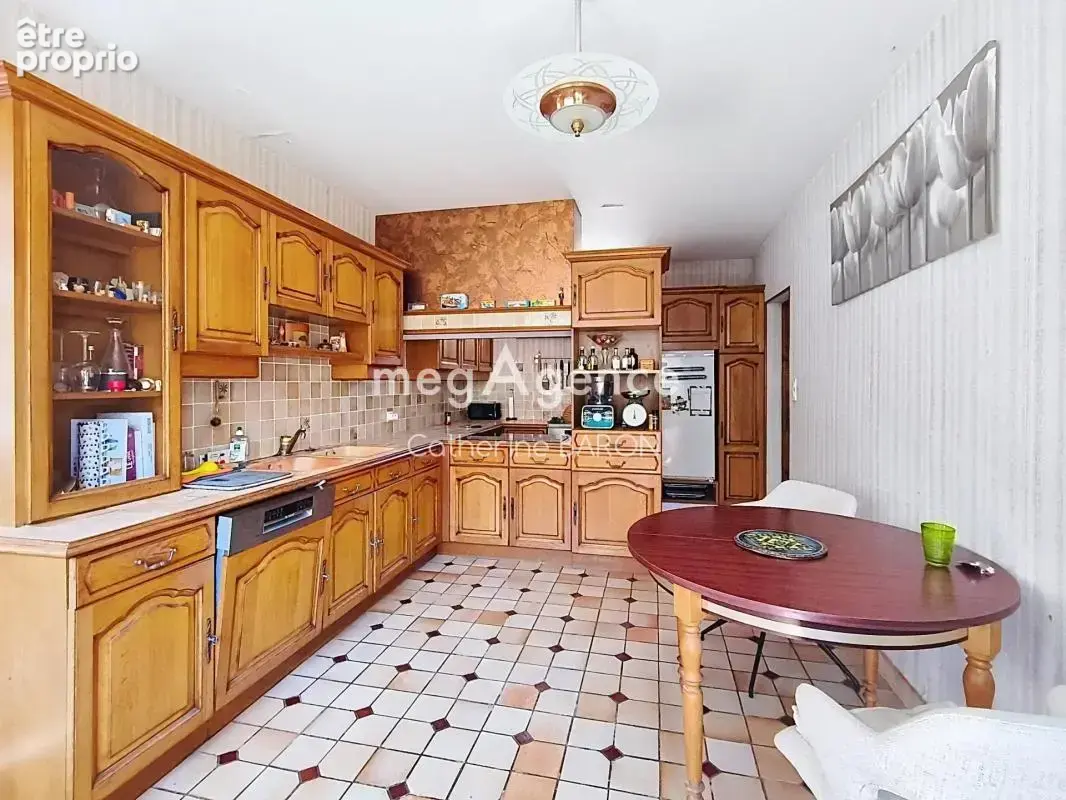Les métairies – maison en pierre, jardin et dépendances - photo 8