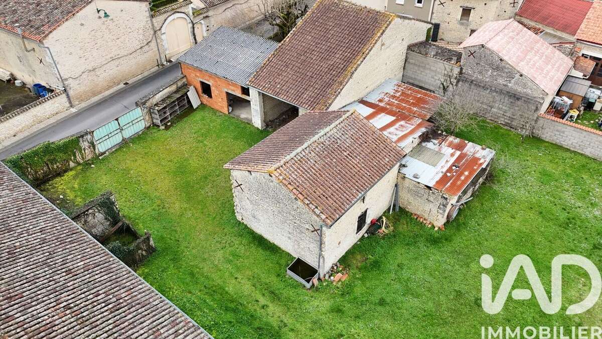 Maison 35 m² à Anais  - photo 3