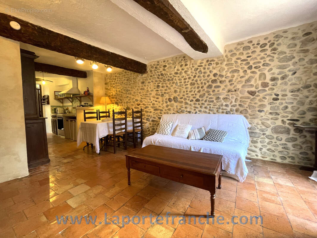 Maison à CAGNES-SUR-MER