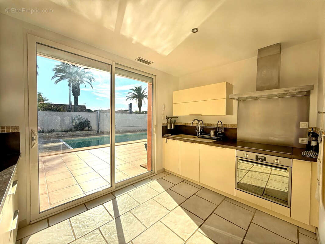 Maison à SAINT-CYPRIEN