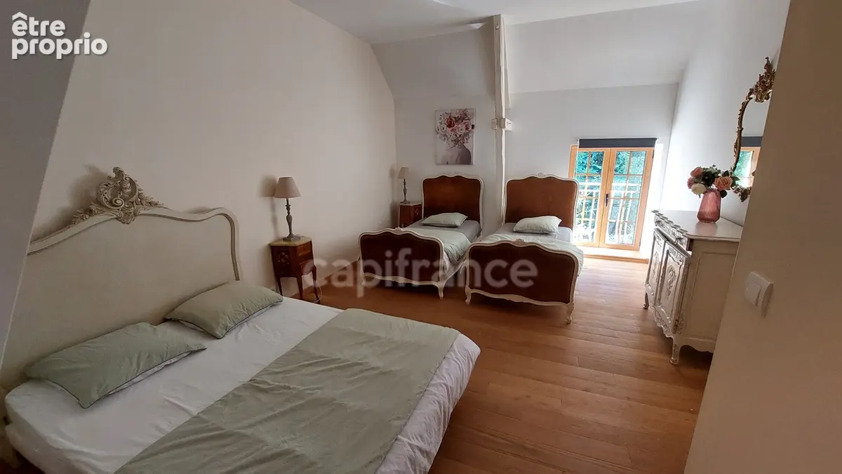 A vendre, maison de 364 m² entourée de plus de 2,5 hectares de terrain à Carsac-Aillac avec 3 gîtes meublés, une maison d'habita - photo 13
