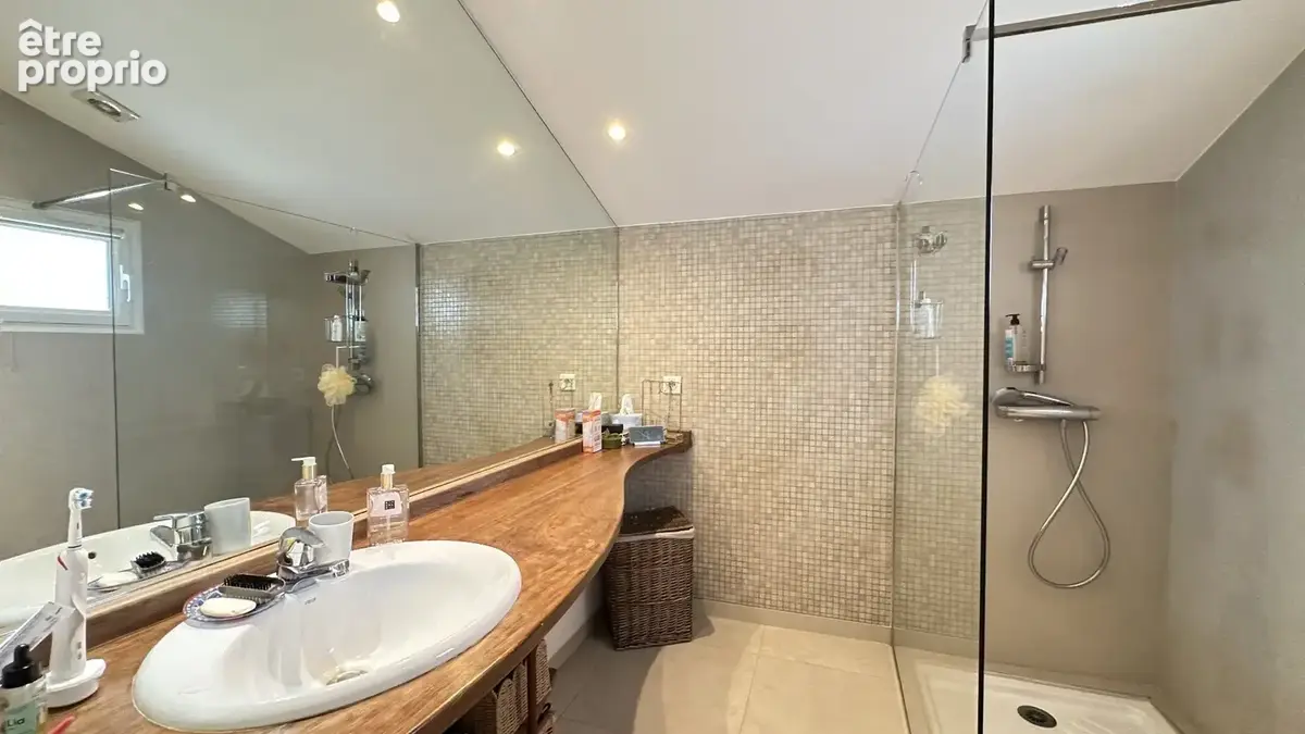 Biarritz  saint-martin  villa des années 30 rénovée avec piscine et appartement indépendant - photo 21