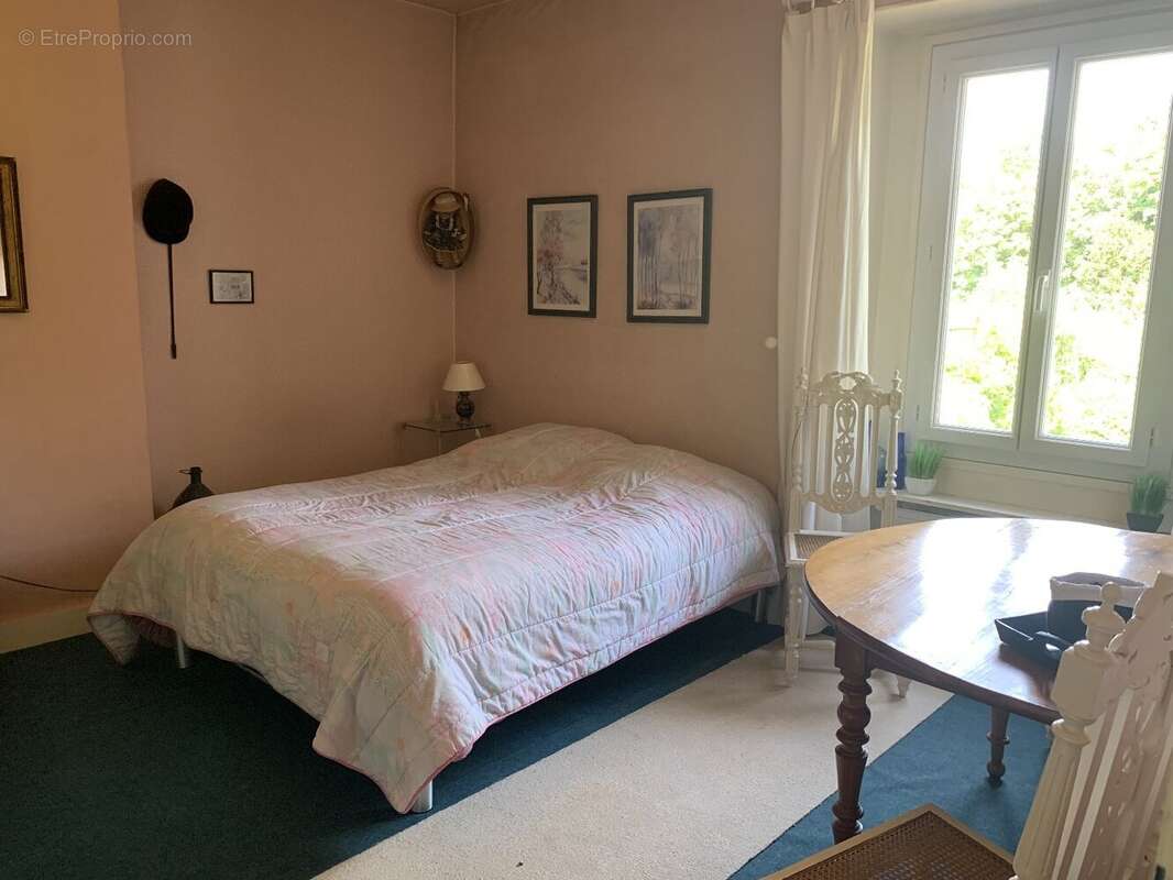 Maison à EGLY