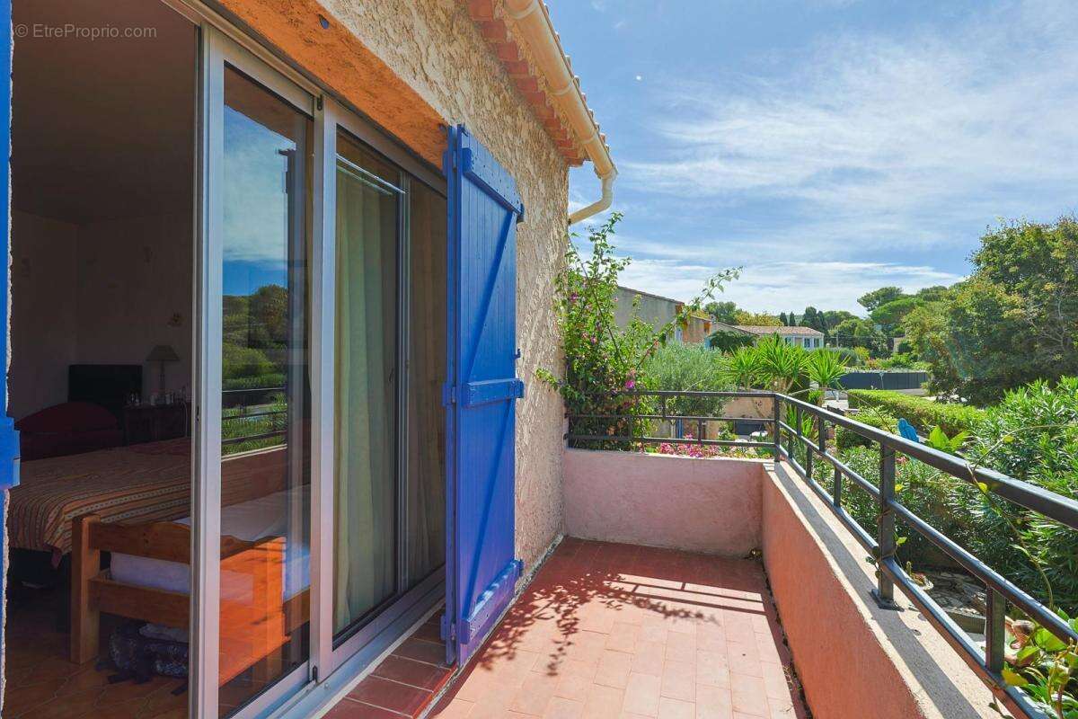 Maison à SIX-FOURS-LES-PLAGES