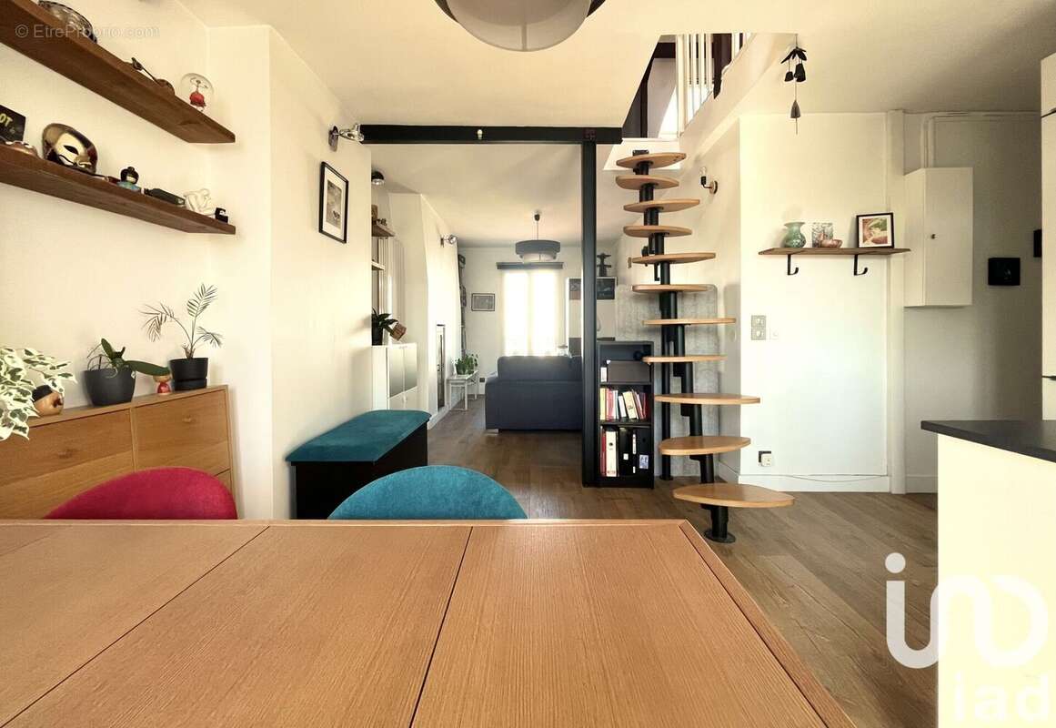 Photo 6 - Appartement à IVRY-SUR-SEINE