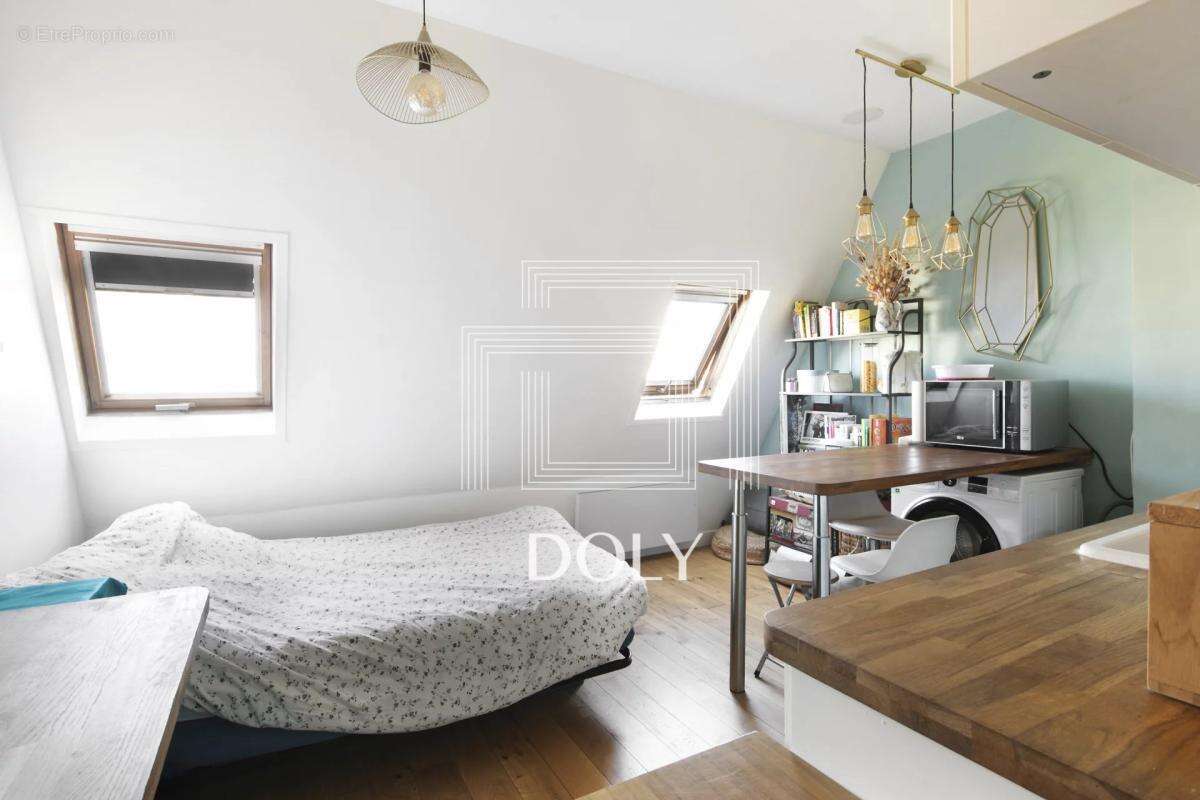 Appartement à PARIS-5E