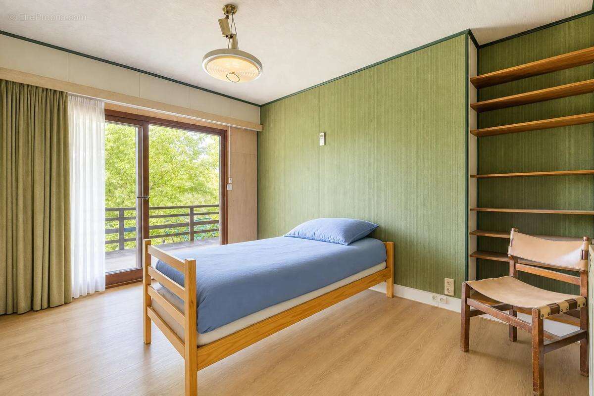 Maison atypique à fort potentiel de 9 pièces – 234 m² habitables - photo 15