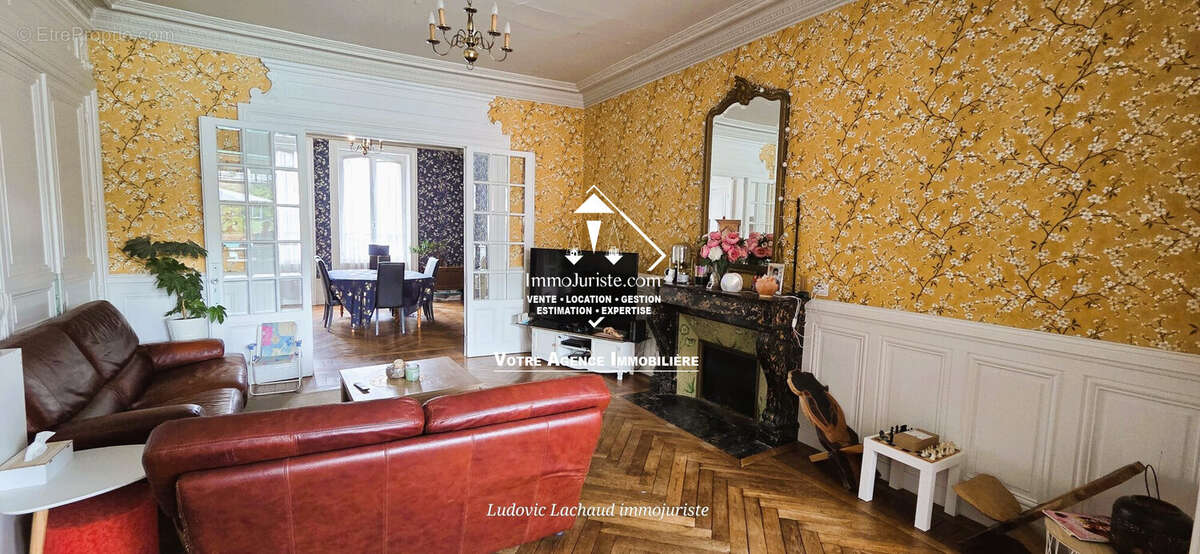 Maison à CHASSENEUIL-SUR-BONNIEURE