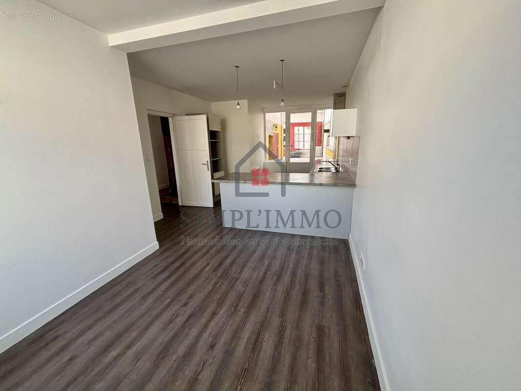 Maison de ville avec cour, 4 chambres - photo 4