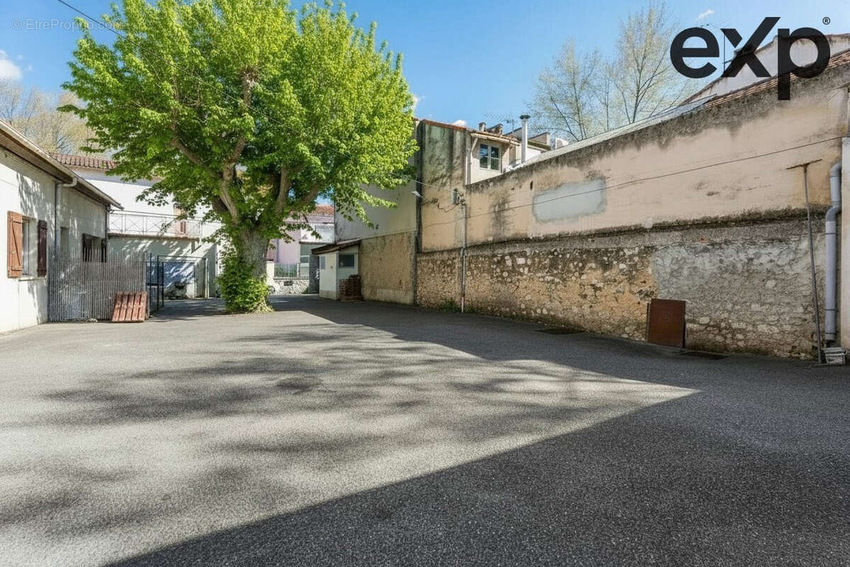 Appartement à MARSEILLE-13E