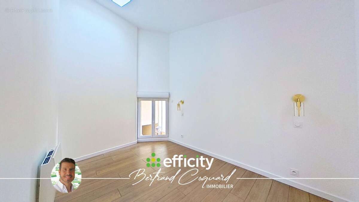 Appartement à PONTCHARRA-SUR-TURDINE