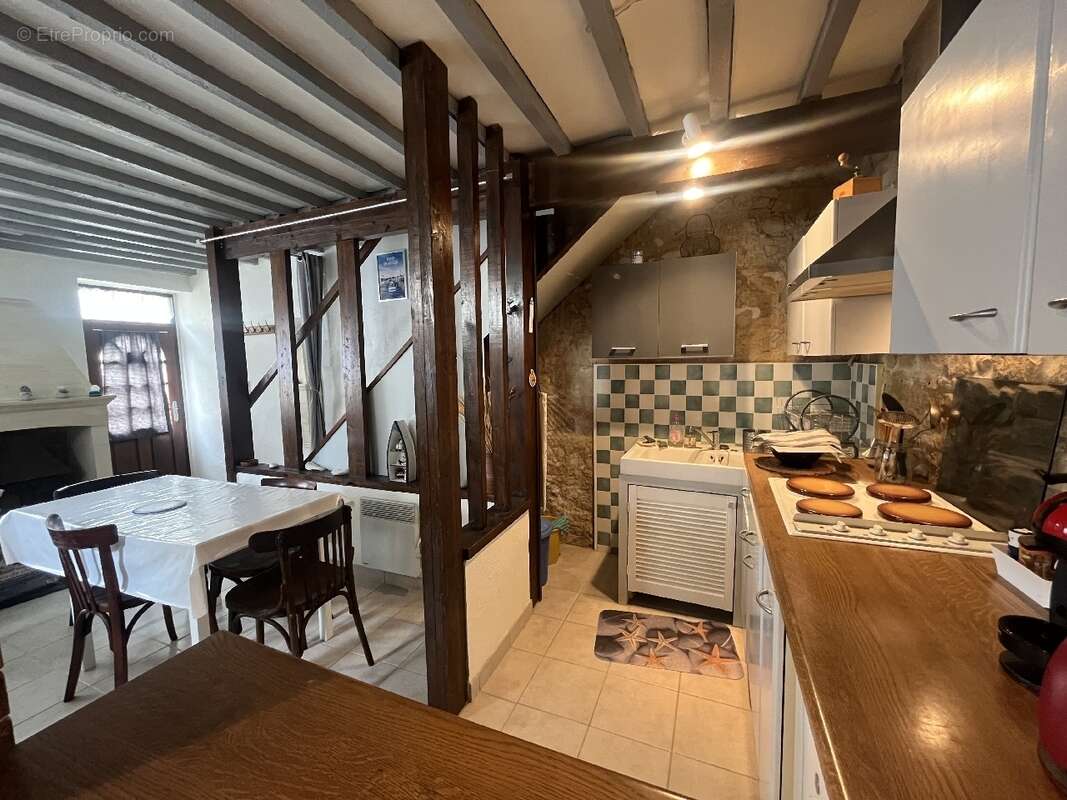 Maison à PORT-EN-BESSIN-HUPPAIN