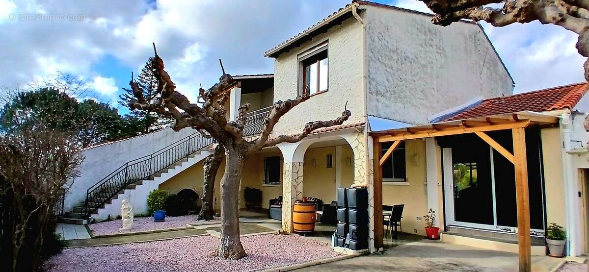 Maison à CESSENON-SUR-ORB