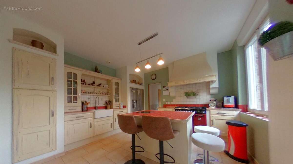 Maison à GOUZEAUCOURT