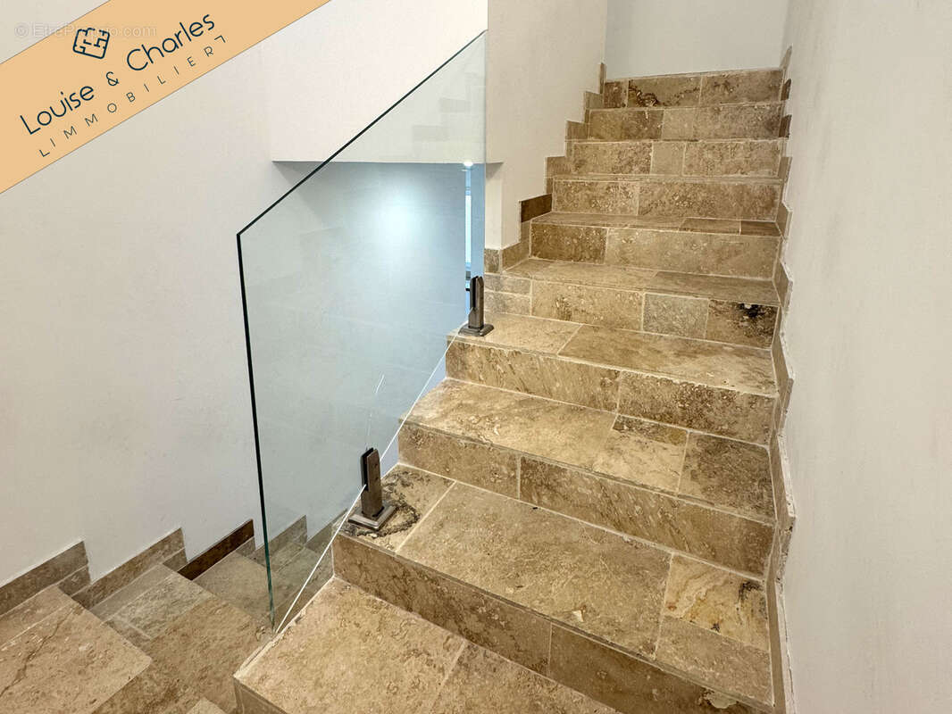 Appartement à RILLIEUX-LA-PAPE