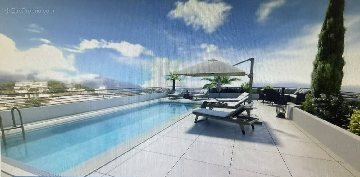 Appartement à ROQUEBRUNE-CAP-MARTIN