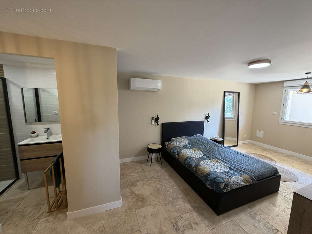 Propriété 240m2 habitables sur 3200m2 de terrain arboré 2 km centre St QUENTIN - photo 23