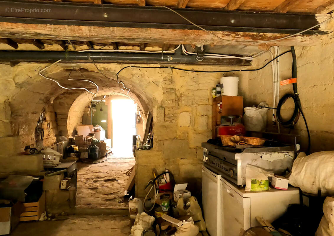 Maison 130 m² à Uzes  - photo 4