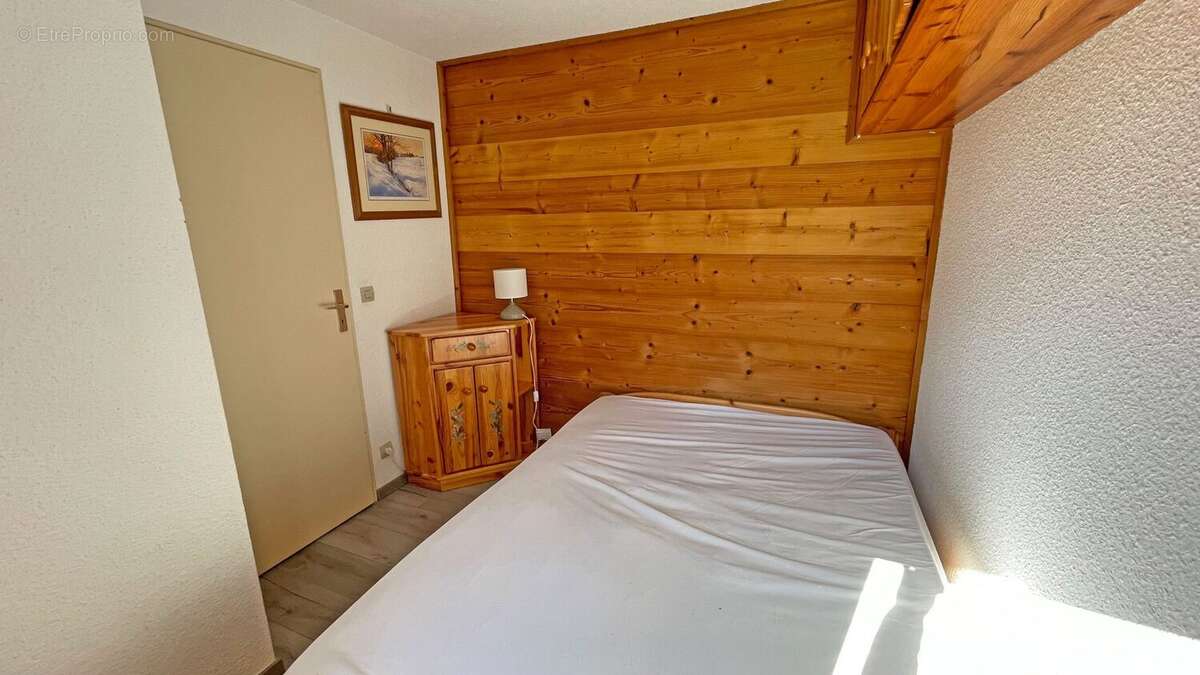Appartement à MORILLON