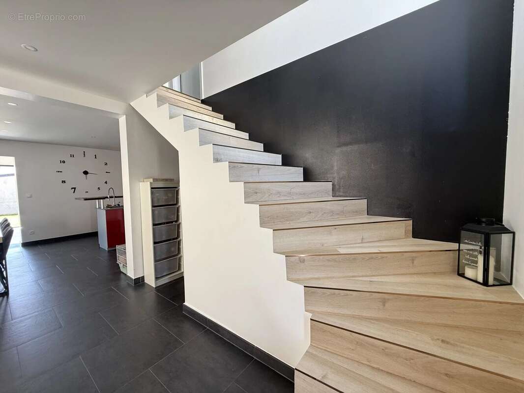  Maison familiale de 127,45 m² habitables avec jardin, terrasse et garage - photo 13
