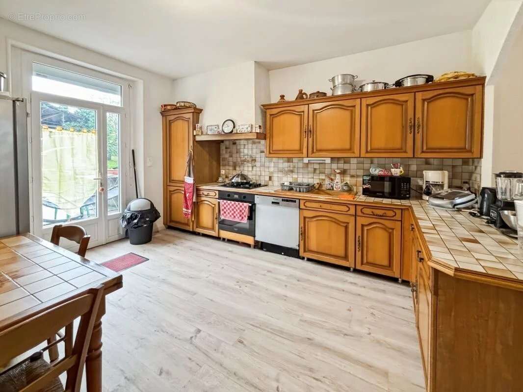 Maison à RAZAC-SUR-L&#039;ISLE