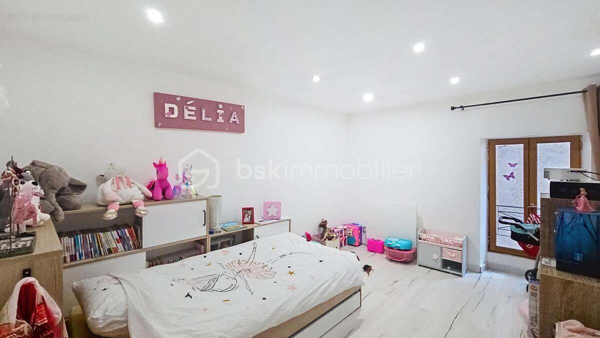 Maison à CESSENON-SUR-ORB