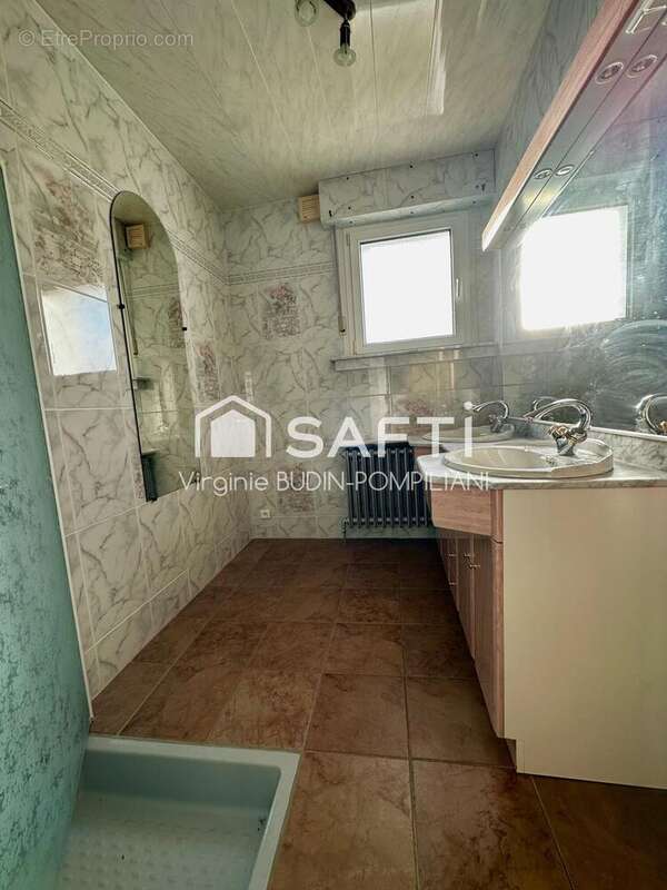 Photo 8 - Maison à LEXY