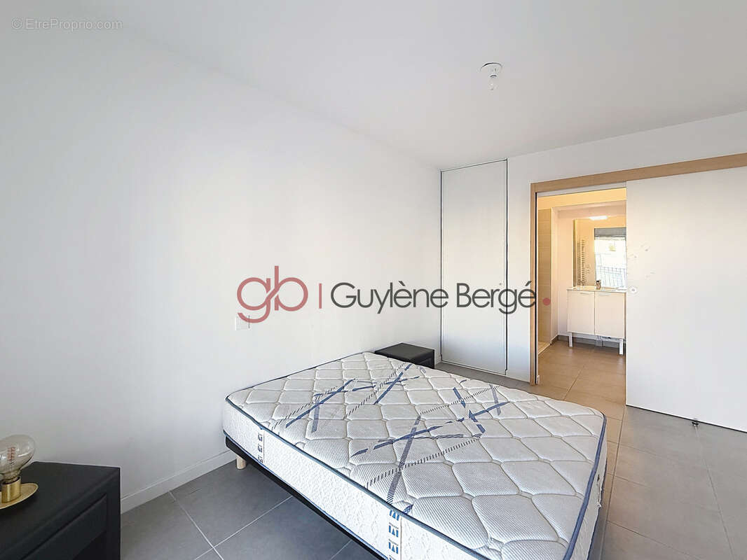 Appartement à MAUGUIO