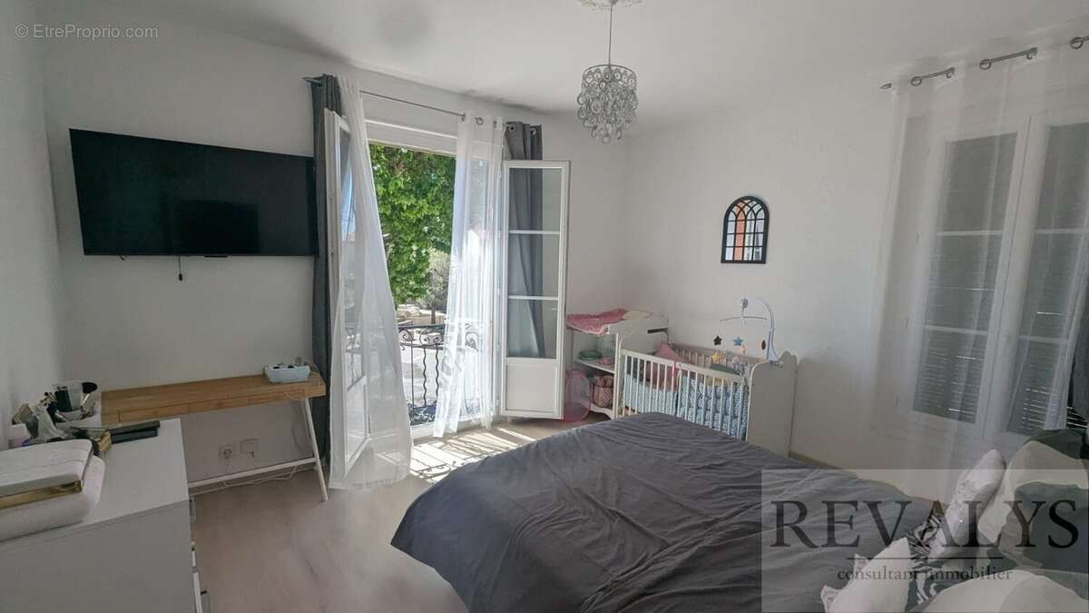 Alpes maritimes (06) coaraze a vendre maison individuelle 3 pieces + 2 caves - photo 7