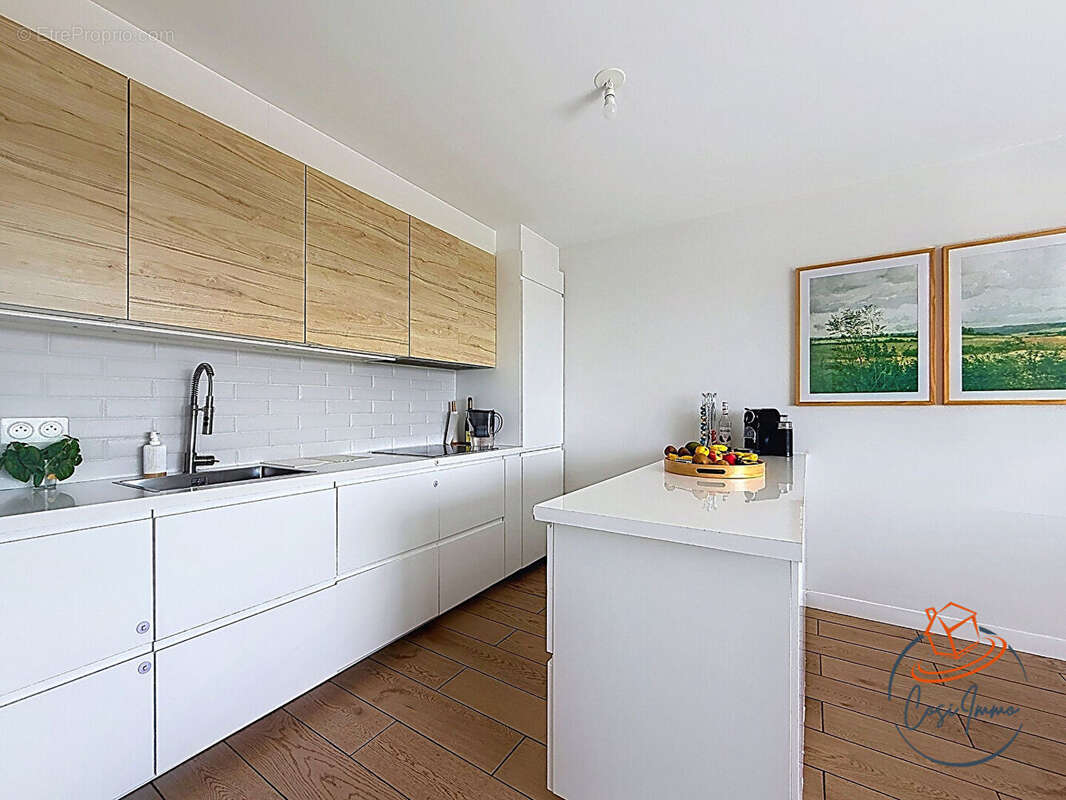 Appartement à CESSY