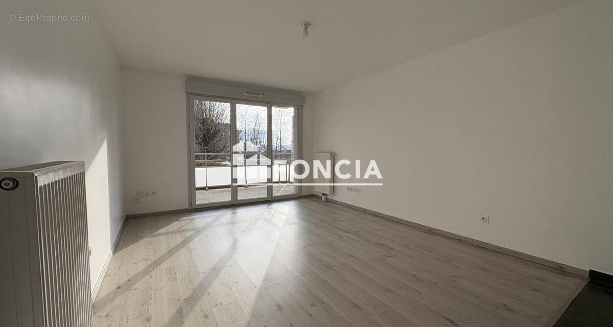 Appartement à DEVILLE-LES-ROUEN