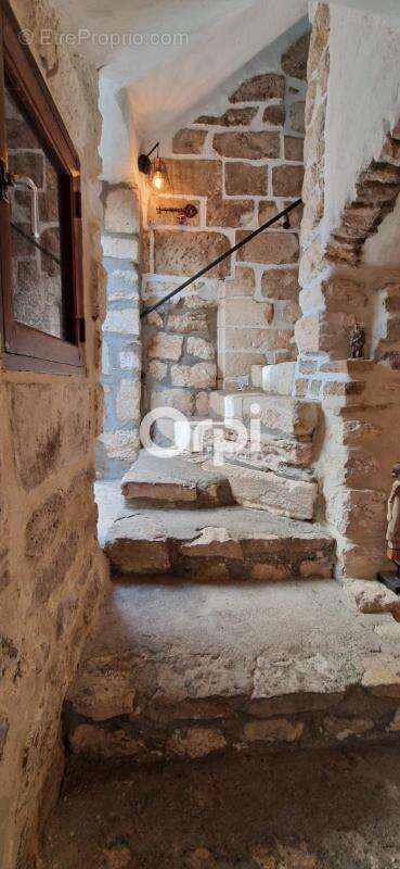 Maison à VALLON-PONT-D'ARC