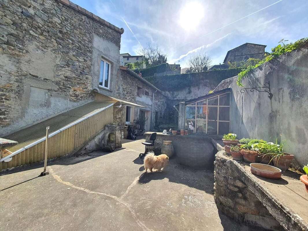 Maison à SAINT-PIERRE-DE-BOEUF