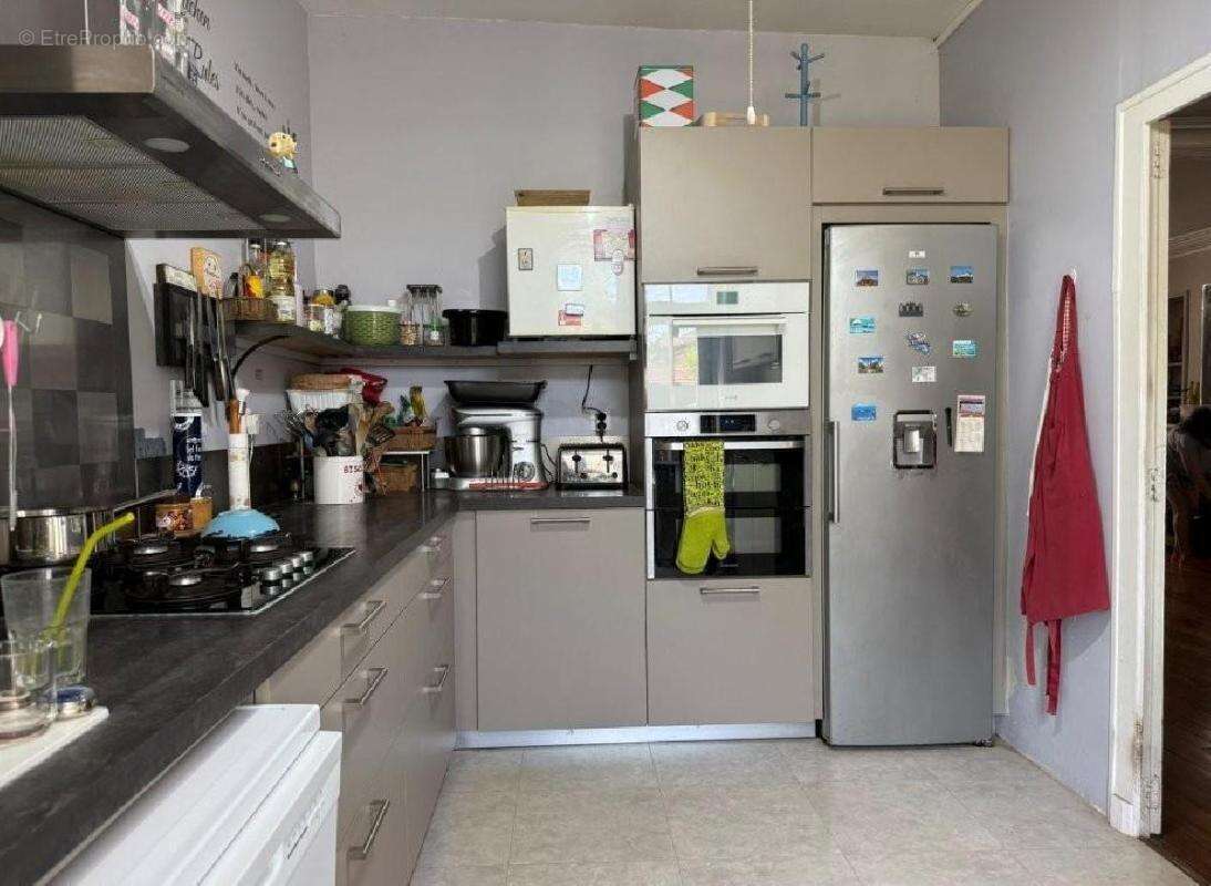 Maison à AIGRE