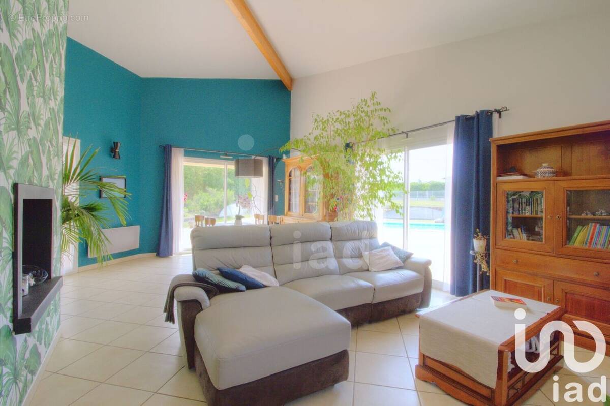 Photo 1 - Maison à ROQUESERIERE