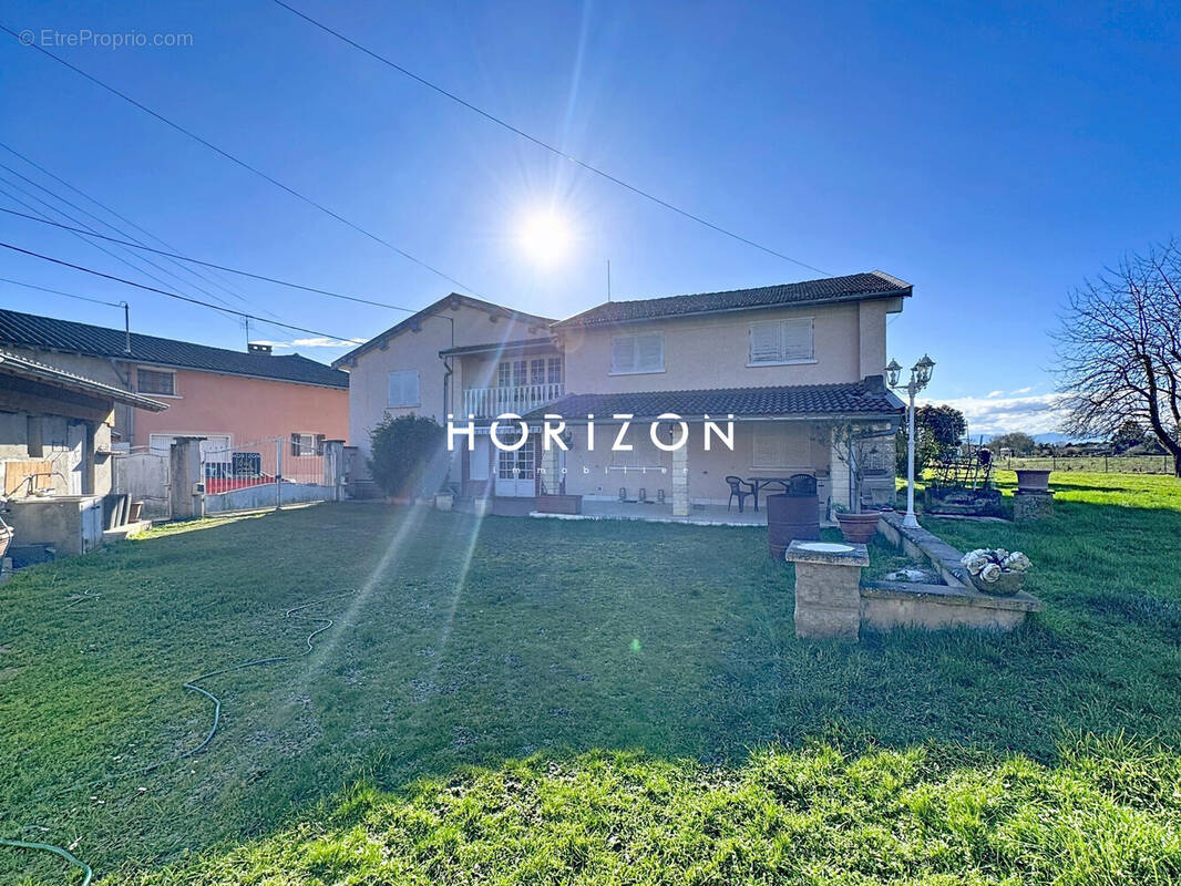 Maison à SAINT-DIDIER-SUR-CHALARONNE