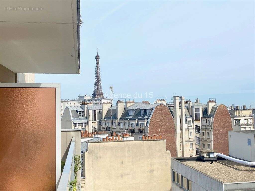 Appartement à PARIS-15E