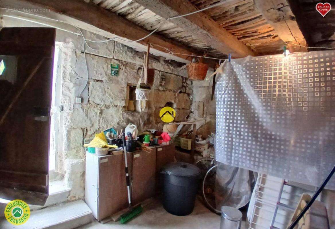 Maison à BEAULIEU-LES-LOCHES