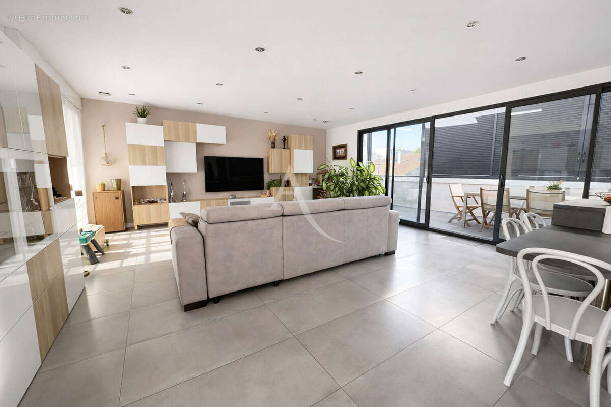 Maison à FONTENAY-SOUS-BOIS