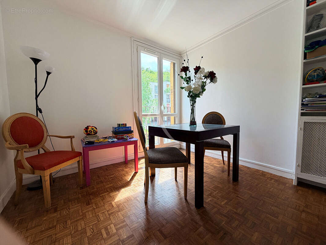 Appartement à GIF-SUR-YVETTE