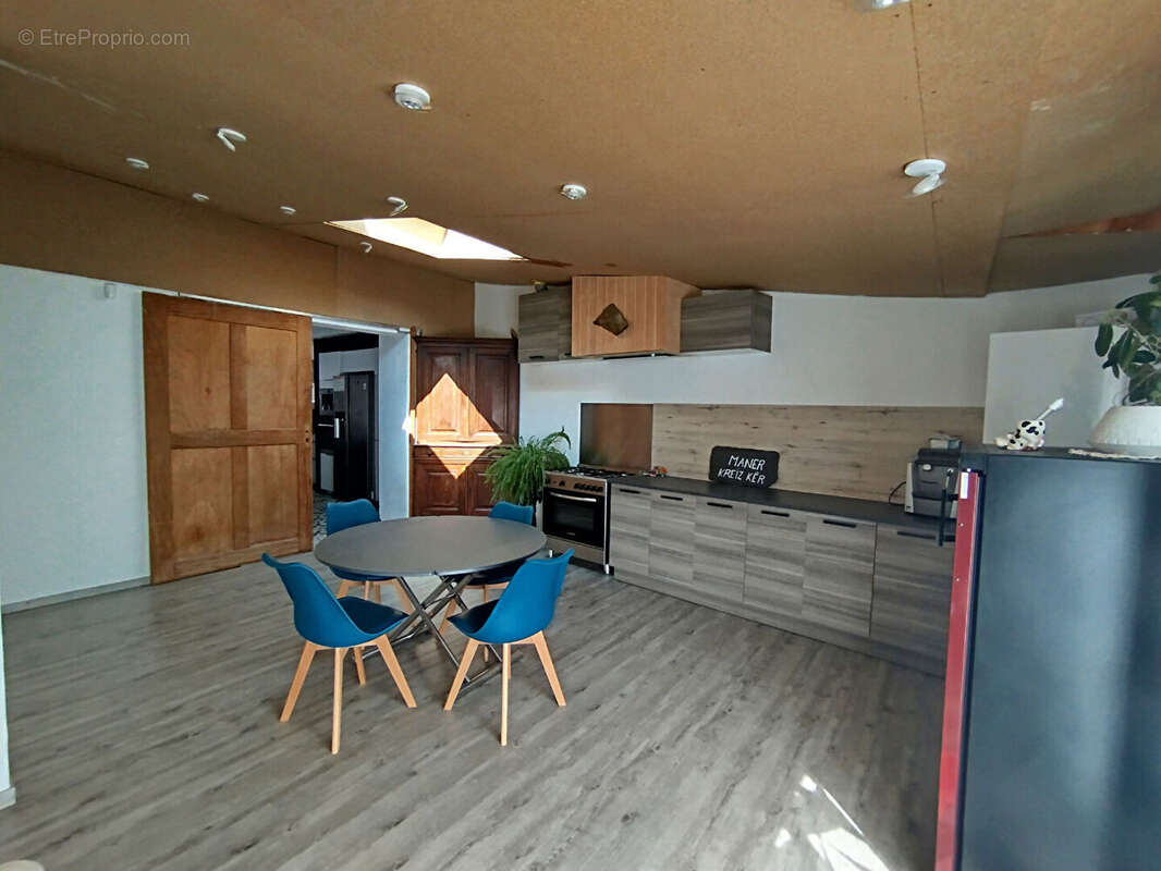 Maison à COMMANA