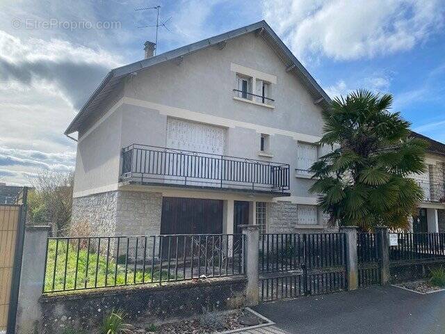 Maison à MALEMORT-SUR-CORREZE